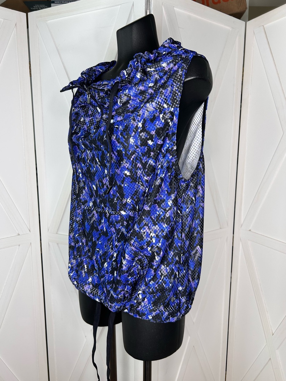 new w tags - Demi Lovato x Fabletics Blue Snakeskin mesh top